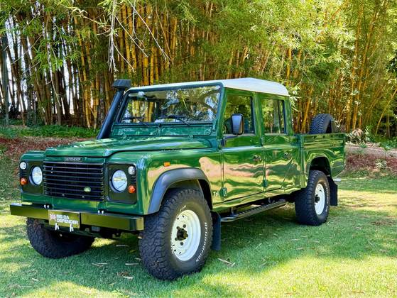LAND ROVER DEFENDER 2.5 SW HCPU 130 4X4 TURBO DIESEL 4P MANUAL LAND ROVER DEFENDER 2.5 SW HCPU 130 4X4 TURBO DIESEL 4P MANUAL